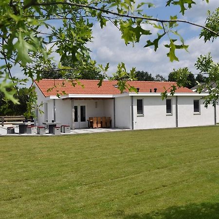 Herkenhoek 5 Bedroom Apartment Heeswijk-Dinther Екстериор снимка